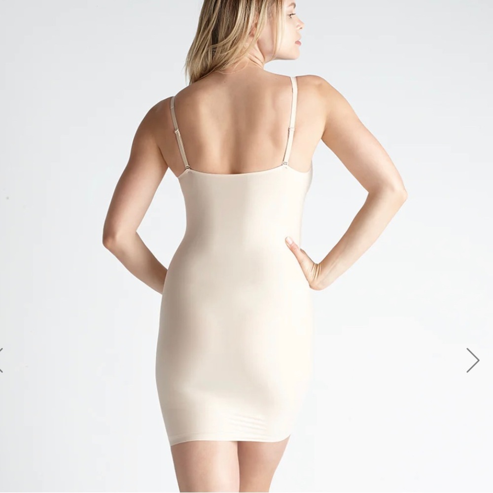 NWT Yummie Shaping Slip Sz S ORIG $70